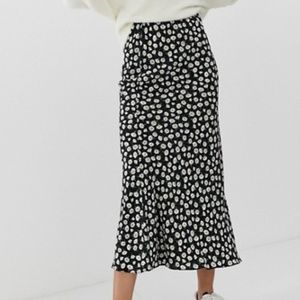 ASOS DESIGN daisy print bias cut maxi skirt